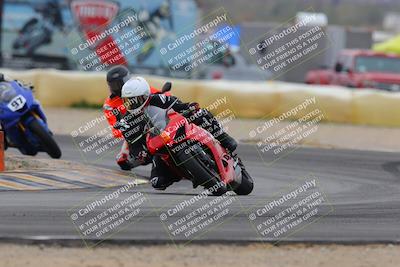 media/Jan-15-2023-SoCal Trackdays (Sun) [[c1237a034a]]/Turn 2 Set 1 (1145am)/